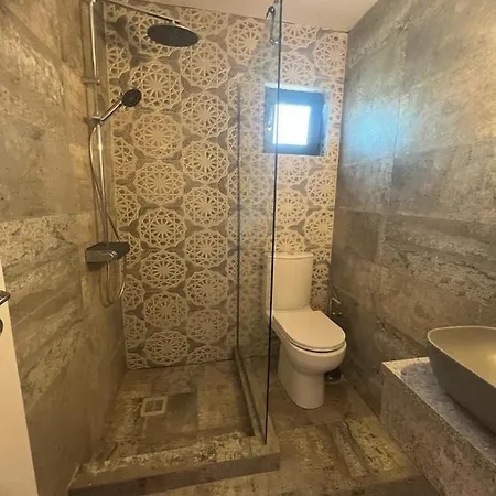 Ama Boutique Constança